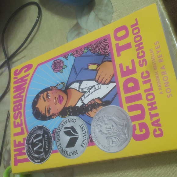 Book - Picture 1 of 1